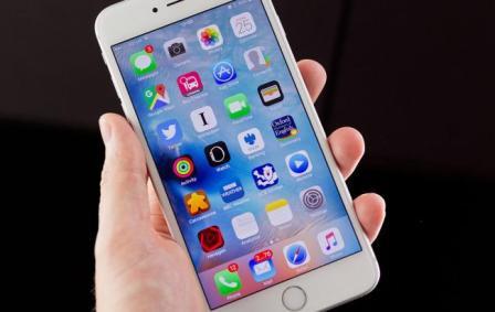 «Apple» выпустила пилотную партию «IPhone» в Индии