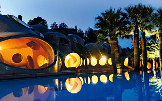 Названы лидирующие по цене на недвижимость страны