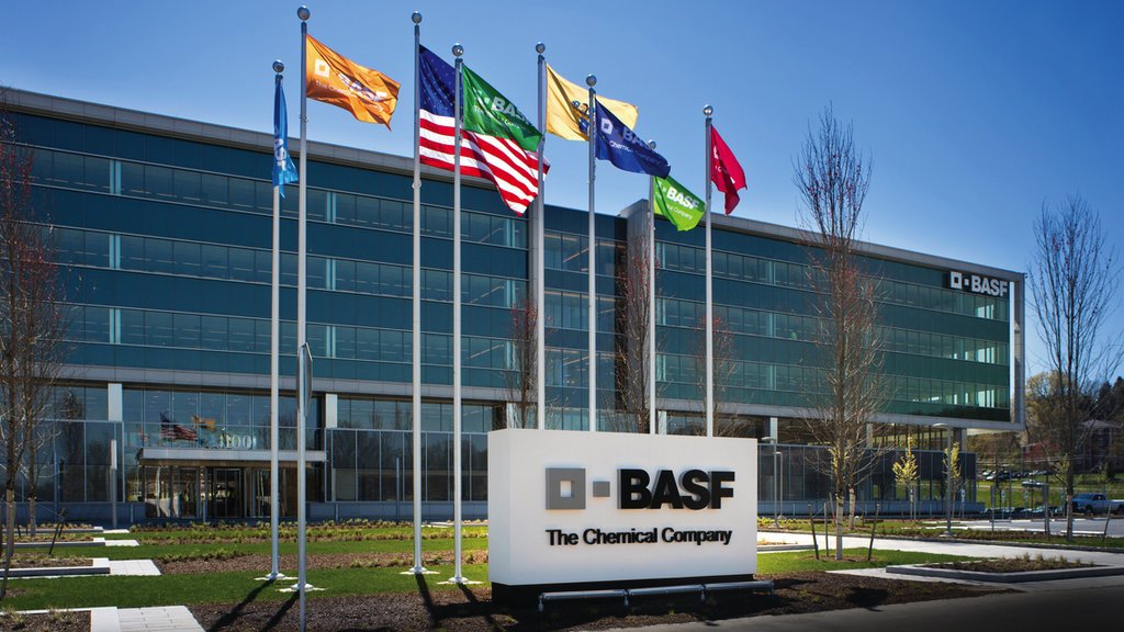 «BASF» построит в Сибири завод по производству строительных смесей