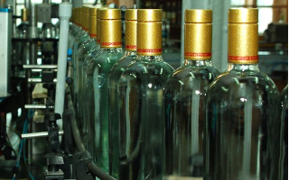 В Узбекистане производителей водки и сигарет обяжут поддерживать спорт