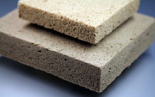 Создан экологичный и прочный аналог пенопласта из дерева