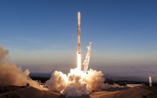 Власти США запретили SpaceX транслировать запуски ракет