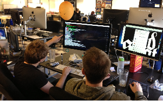 Названы самые высокооплачиваемые профессии в IT-секторе