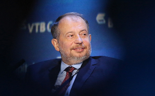 Forbes: в России растет число долларовых миллиардеров