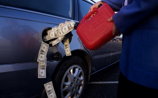 Региональные трейдеры просят правительство «вручную» остановить рост цен на топливо