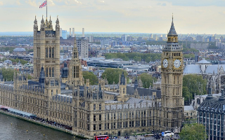 Британские депутаты требуют ужесточить контроль за деньгами российского бизнеса