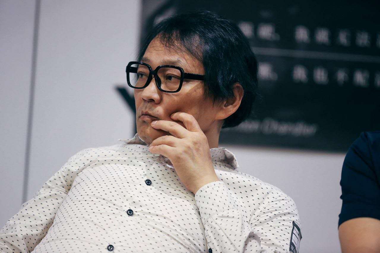 Цинь Юнмин: Видный китайский диссидент заключен в тюрьму на 13 лет