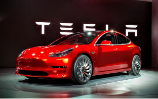Tesla обновила антирекорд по убыткам
