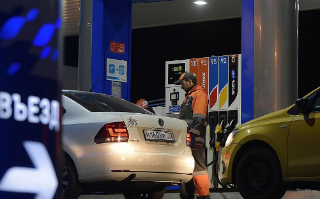 С 2019 года начнут действовать оборотные штрафы для АЗС за недолив бензина