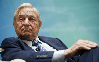 Фонд Сороса просит конгресс США ввести надзор за Facebook