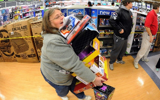 «Черная пятница»: после акции покупатели перепродают ненужное