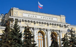 Российские банки начнут проверять клиентов через прессу
