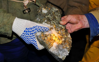 ВТБ профинансирует проект золотодобычи в Киргизии