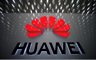 Вашингтон может вновь отложить запрет на Huawei