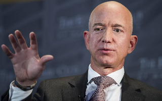 Джефф Безос утратил за сутки почти $7 миллиардов