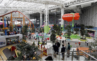 В США запустили крупнейший на континенте торговый центр