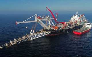 Allseas приостановила работы по укладке труб «Северного потока-2»