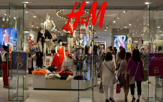 H&M намерена превратить магазины в логистические центры