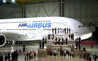 США анонсировали повышение пошлин на европейские самолеты