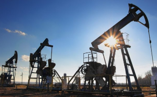 Экстренная встреча ОПЕК+ перенесена на несколько дней