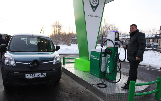 России следует в разы увеличить сеть станций для электромобилей