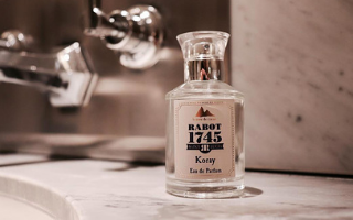 Британская фирма продалась за коробку конфет