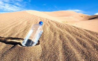 В ОАЭ начнут производить воду из воздуха