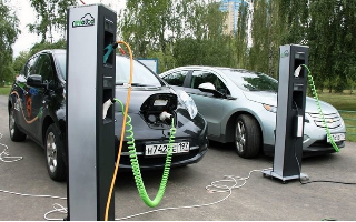 Bloomberg: к 2040-му на электрокары займут две трети рынка